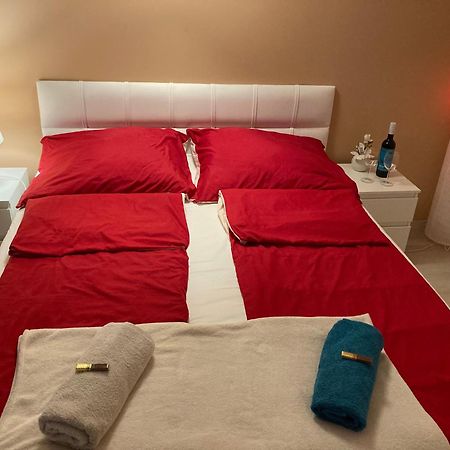 Esztergom Apartman Esterno foto