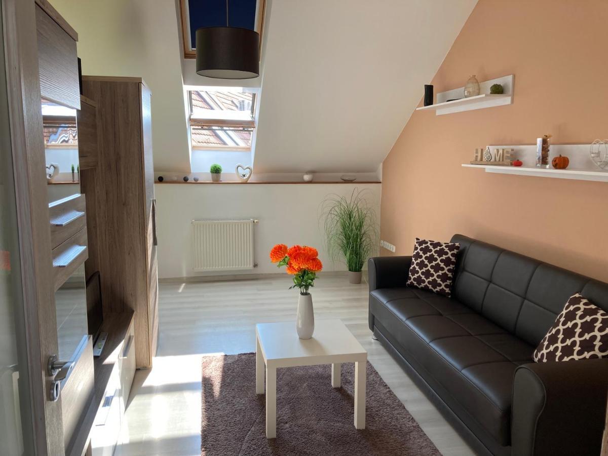 Esztergom Apartman Esterno foto