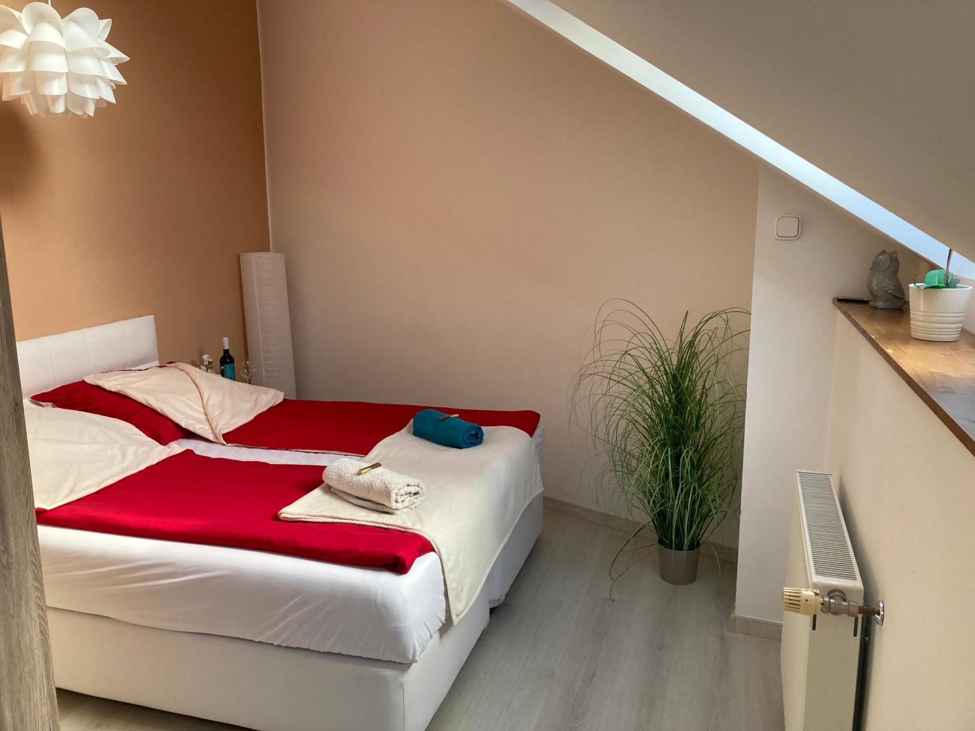 Esztergom Apartman Esterno foto